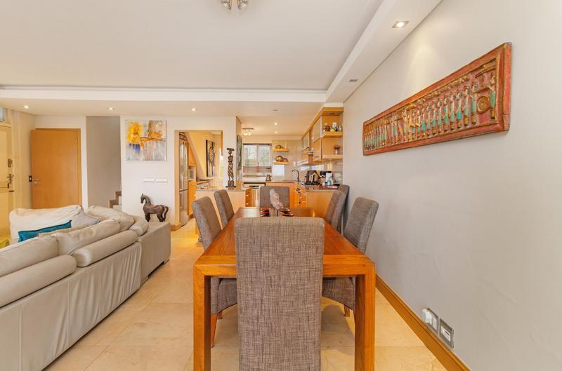 To Let 3 Bedroom Property for Rent in Dolphin Beach Western Cape